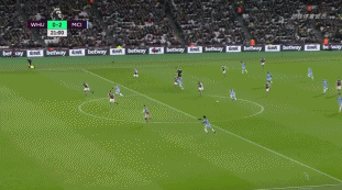 齐达内：教练是为球员而存在的，在皇马我们随时调整