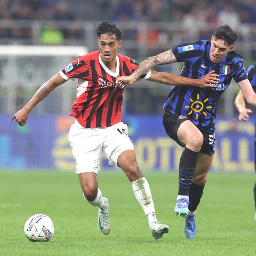 10月128款游戏版号下发，腾讯《Nikke》《爆裂小队》过审